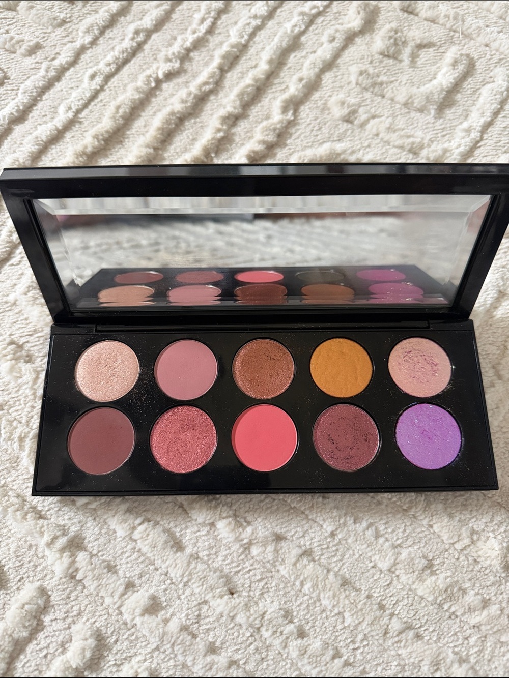 PAT McGRATH LABS MOTHERSHIP IX: HUETOPIAN DREAM EYESHADOW PALETTE